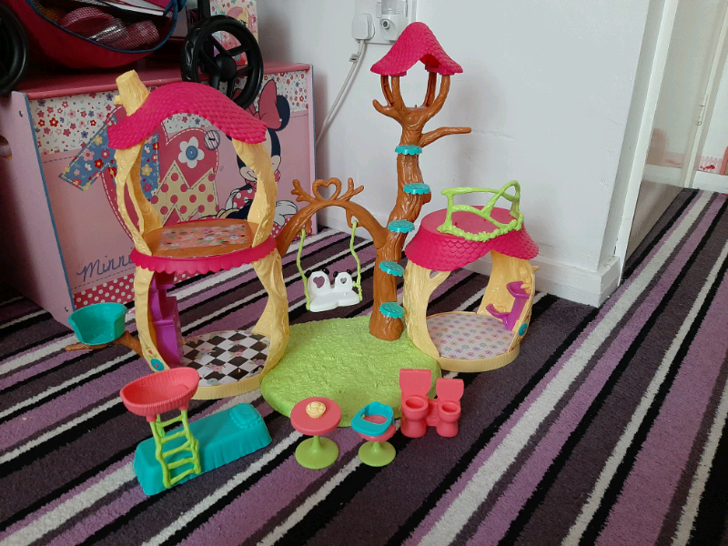 enchantimal tree house